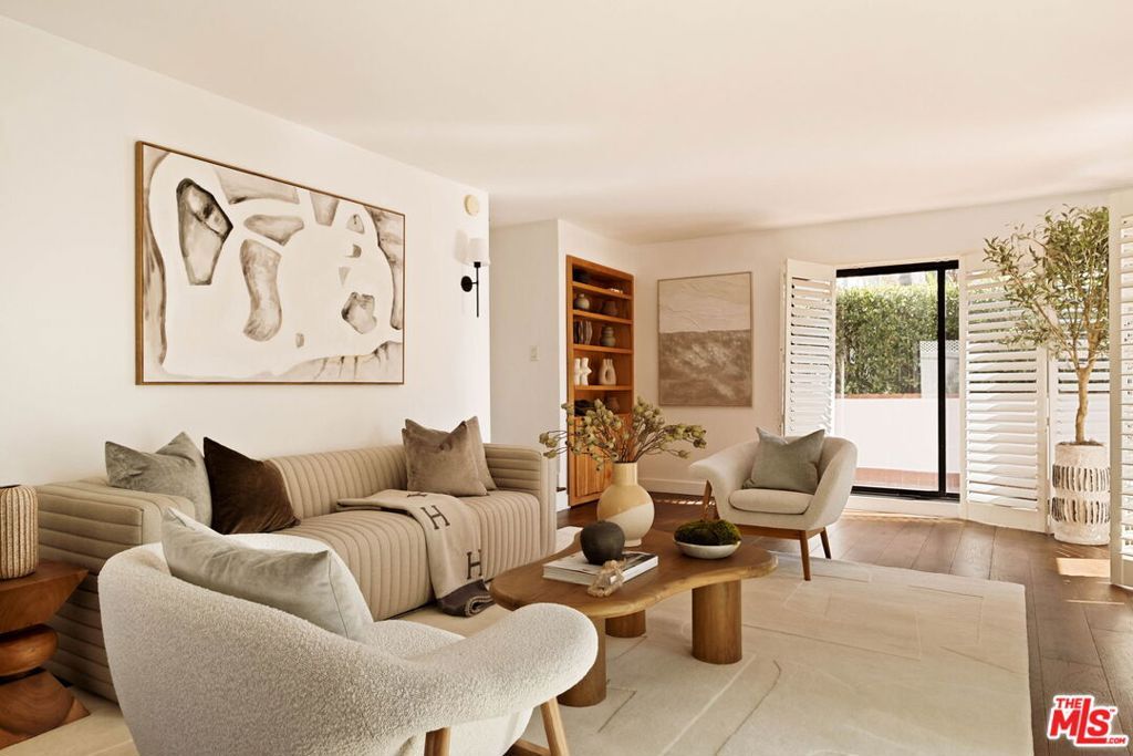 Photo of 847 17th Street #1, Santa Monica, CA 90403 (MLS # 26660239)