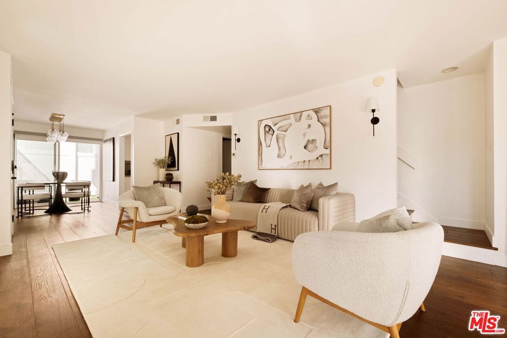 Photo of 847 17th Street #1, Santa Monica, CA 90403 (MLS # 26660239)