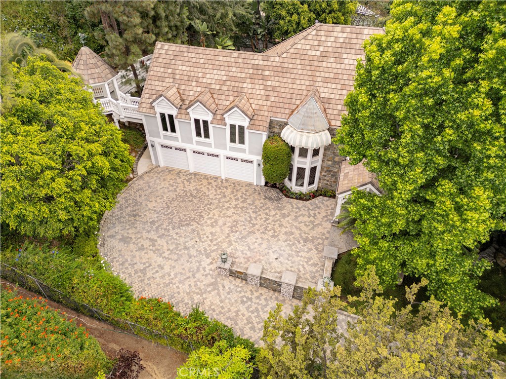 10761 Crawford Canyon