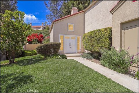 25 Medici Aliso Viejo CA 92656