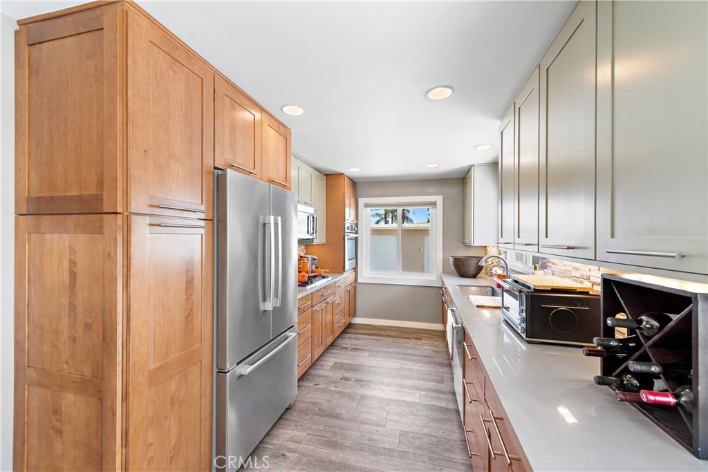 Bay Cliff Village (BV) - Residential