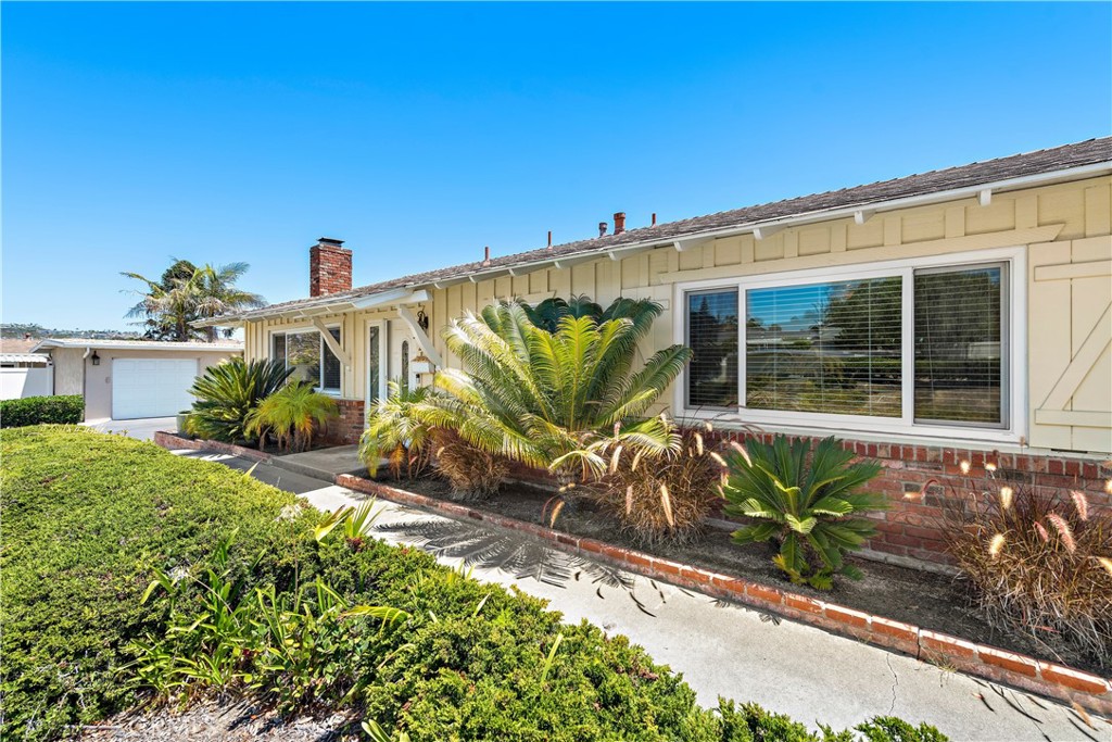 Bay Cliff Village (BV) - Residential
