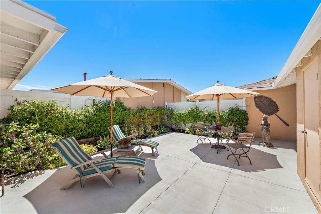 Bay Cliff Village (BV) - Residential