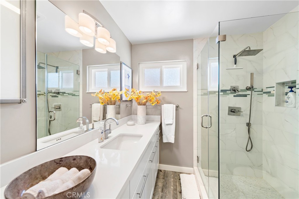 Bay Cliff Village (BV) - Residential
