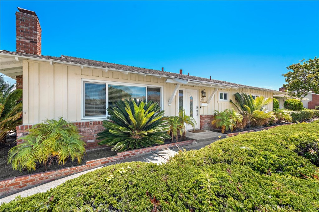 Bay Cliff Village (BV) - Residential