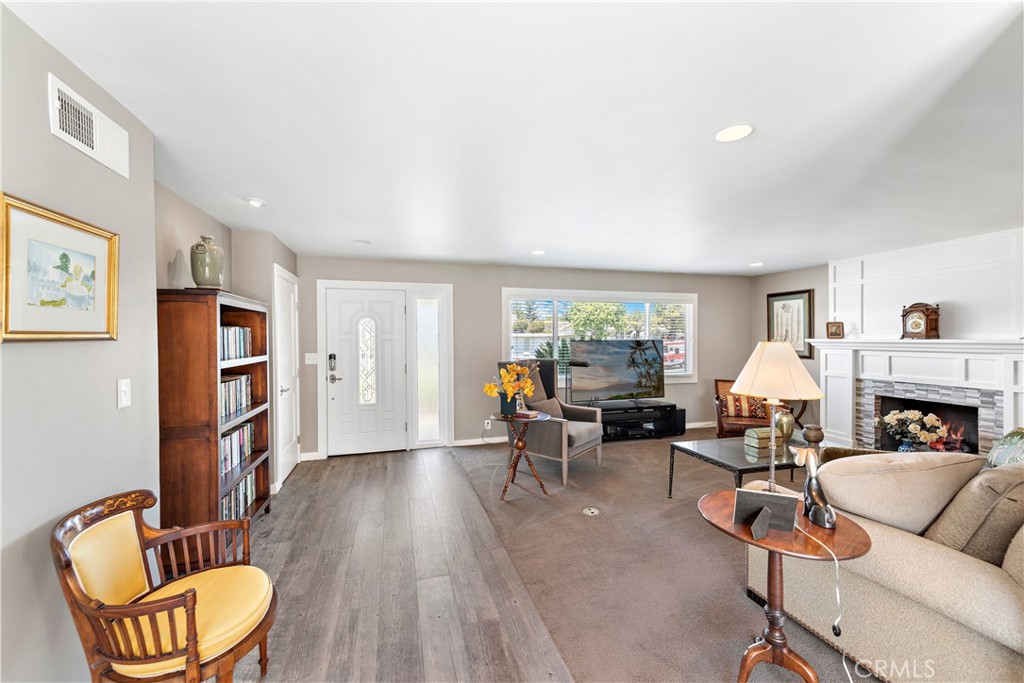 Bay Cliff Village (BV) - Residential