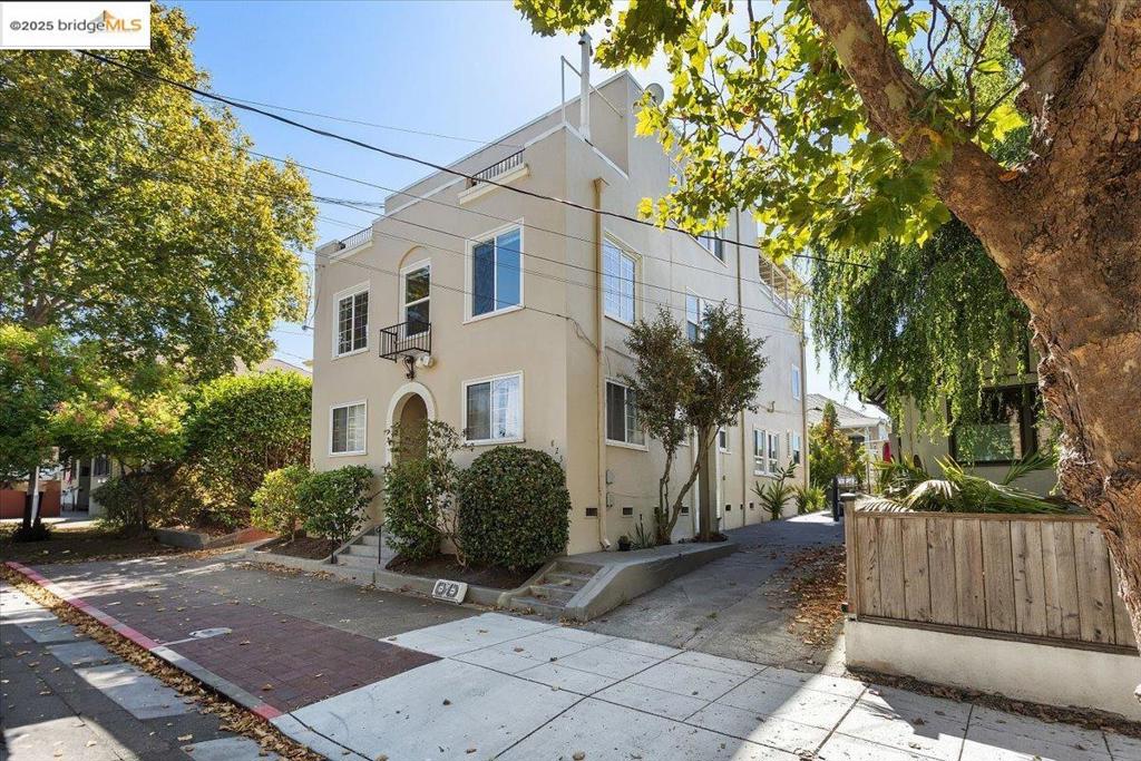 SANTA FE - Residential Income
