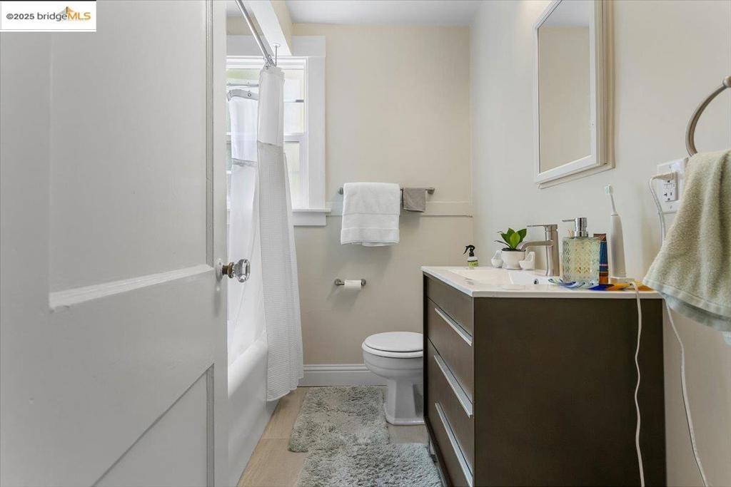 SANTA FE - Residential Income