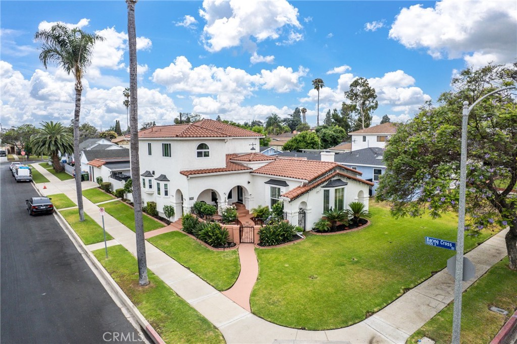 800 W 110th Street