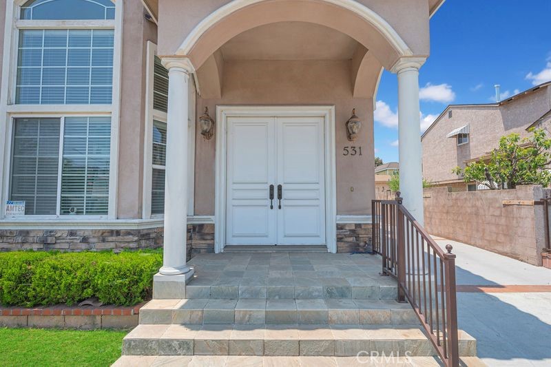 531 Sefton Ave