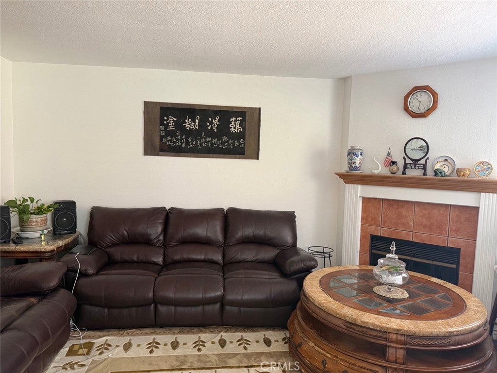 6975 Agra ST, Commerce CA 90040