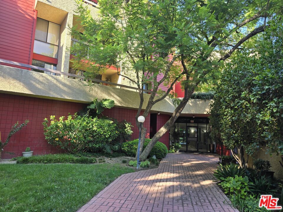 Lease Remark 3961 Via Marisol #212Welcome to this stunning Monterey Hills single-level condominium, tucked away in one of Los Angeles' best-kept secret neighborhoods. With soaring ceilings, abundant natural light, and an open-concept layout, this home offers both space and comfort.The unit features 2 generously sized bedrooms and 2 bathrooms, along with a spacious living room highlighted by floor-to-ceiling sliding doors. Step outside to the expansive balcony overlooking the beautifully landscaped courtyard, enhanced with soft ambient lightingperfect for relaxing or entertaining.Additional conveniences include in-unit laundry, two gated parking spaces, and access to a community swimming pool. This pet-friendly residence (per HOA rules) also includes water and trash service in the rent.Ideally located between Highland Park and South Pasadena, you'll be just minutes away from Pasadena, DTLA, the 110 Freeway, hiking trails, local parks, schools, and the vibrant shops and restaurants along Figueroa and York. The first showing open house will be held on Saturday (Sep 27) from 4 pm -6 pm and Sunday (Sep 28) from 2 pm - 4 pm.