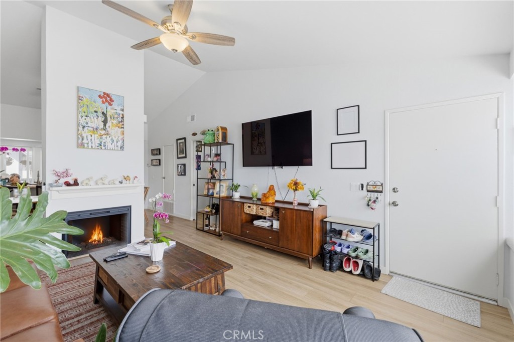 701 S Hayward 18