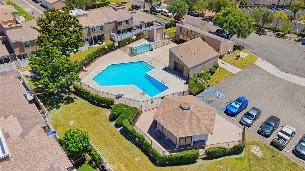 44603 La Paz Road