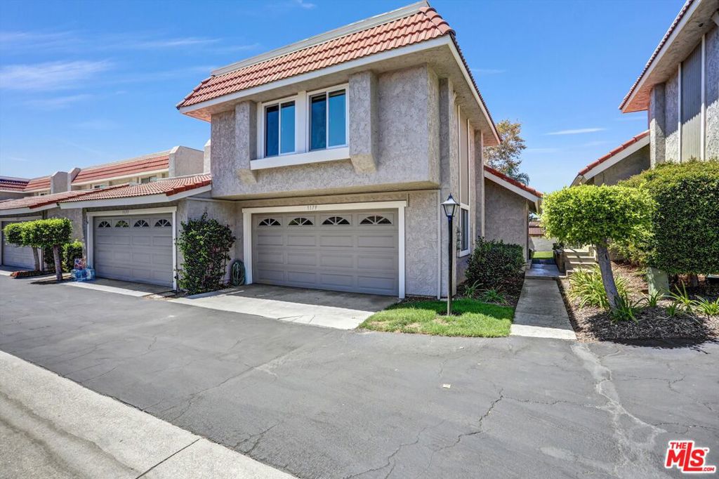 1179 N Sunflower Avenue, Covina CA 91724