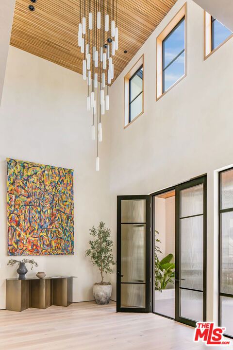 Properties 3 10386 Strathmore Drive