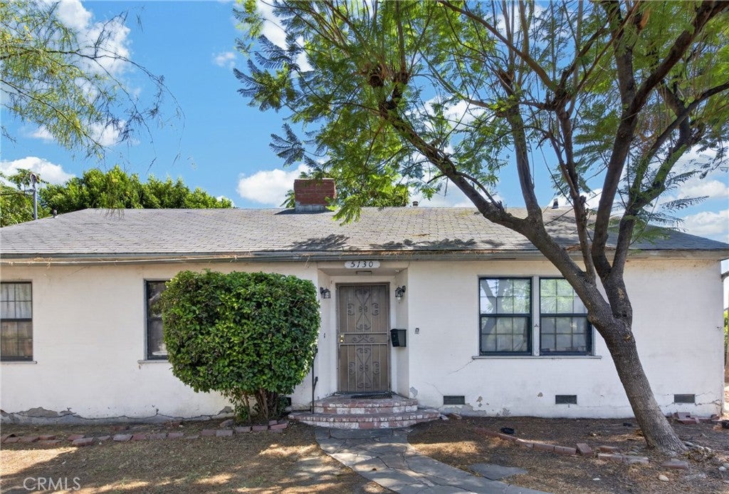 Photo of 5130 Willis Avenue, Sherman Oaks, CA 91403 (MLS # SR26188087)