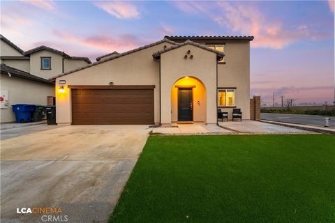Photo of 11112 Pasto Way, Bakersfield, CA 93306 (MLS # SR26013908)