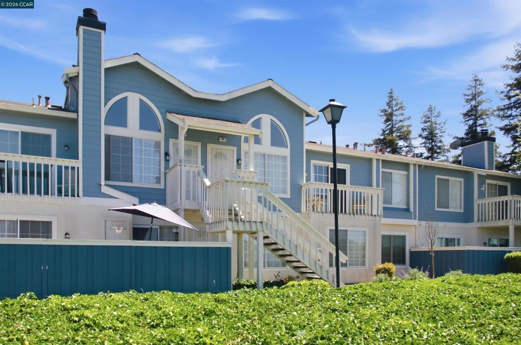 90 Glenwood