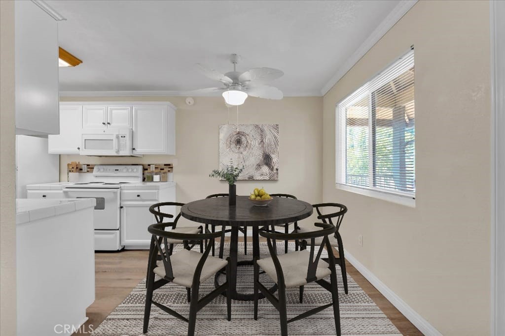 2041 E Grand Ave 24