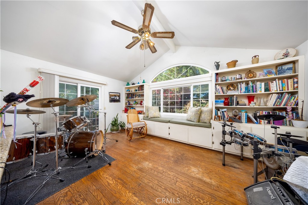 Conejo Country Homes (500) - Residential