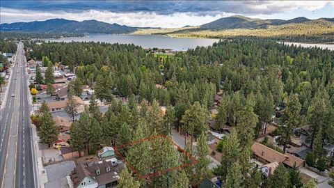 Photo of 0 Tahoe Drive, Big Bear, CA 92315 (MLS # 219136776PS) Photo of 0 Tahoe Drive, Big Bear, CA 92315 (MLS # 219136776PS)