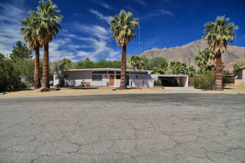 MLS: 260014345SD