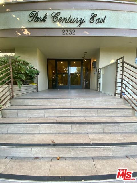 Photo of 2332 Fox Hills Drive #307, Los Angeles, CA 90064 (MLS # 25591045)