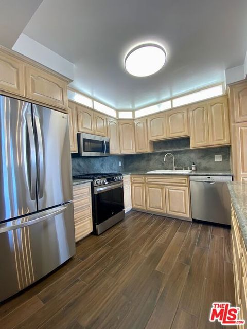 Tiny photo for 2332 Fox Hills Drive #307, Los Angeles, CA 90064 (MLS # 25591045)