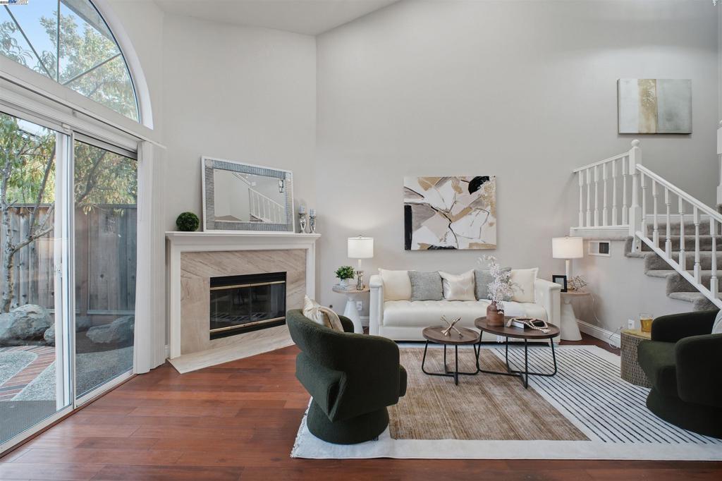 NEW CASTLE - Residential