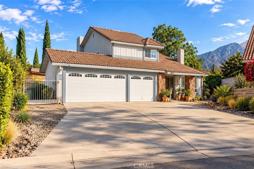 6046 Peridot Avenue