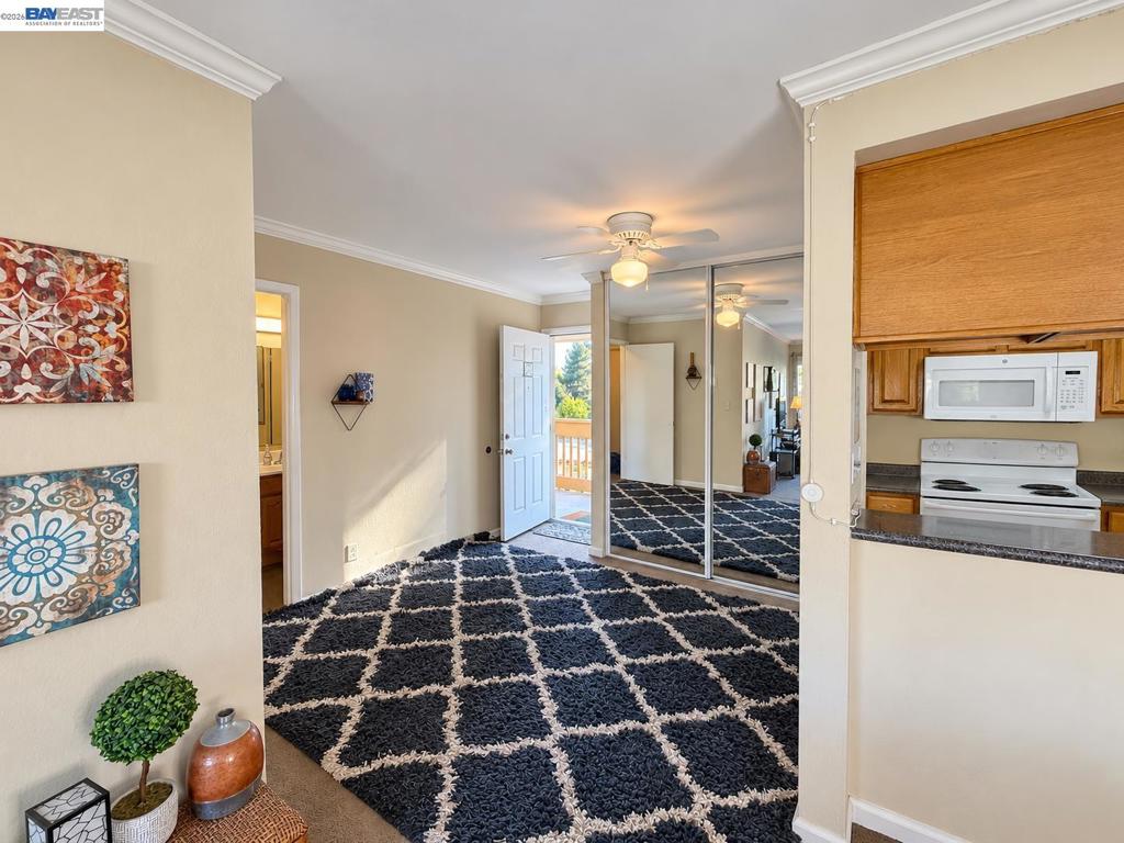260 Industrial Pkwy 25