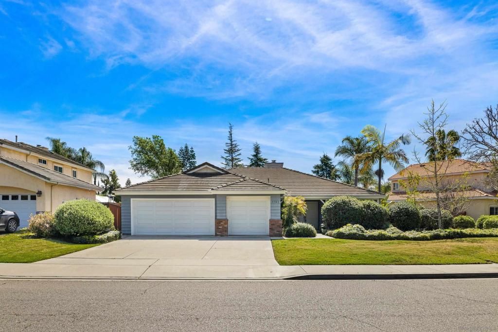 Photo of 5761 Spur Ave Ave, Oceanside, CA 92057 (MLS # 260006114SD)