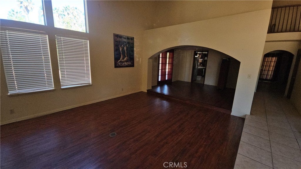 Properties 2 2073 Gainsborough