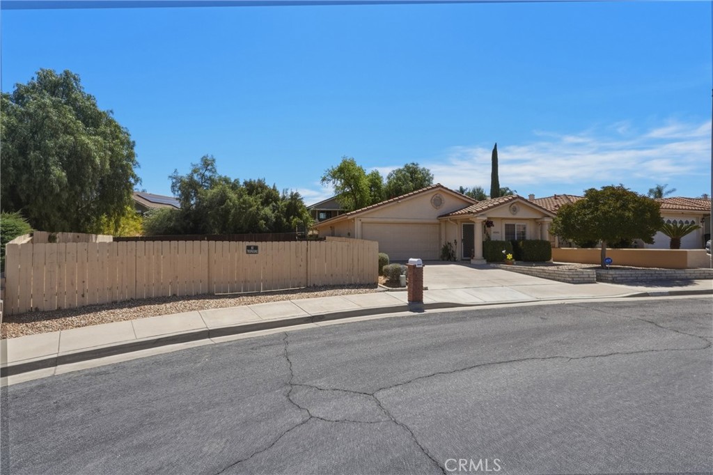 28042 CALLE VALLARTA
