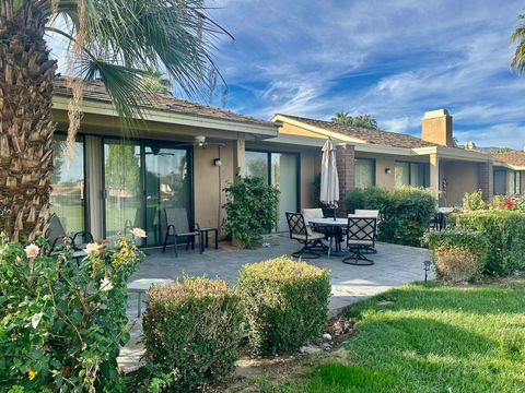 Photo of 178 Castellana S, Palm Desert, CA 92260 (MLS # 219070059DA)