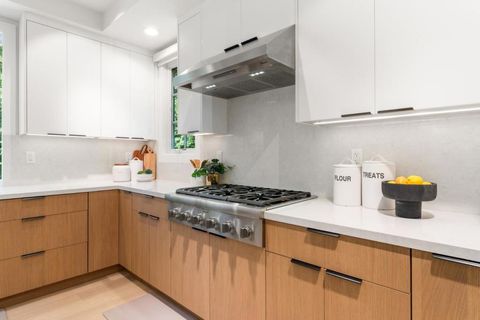 Tiny photo for 145 Gloria Circle, Menlo Park, CA 94025 (MLS # ML82054907)