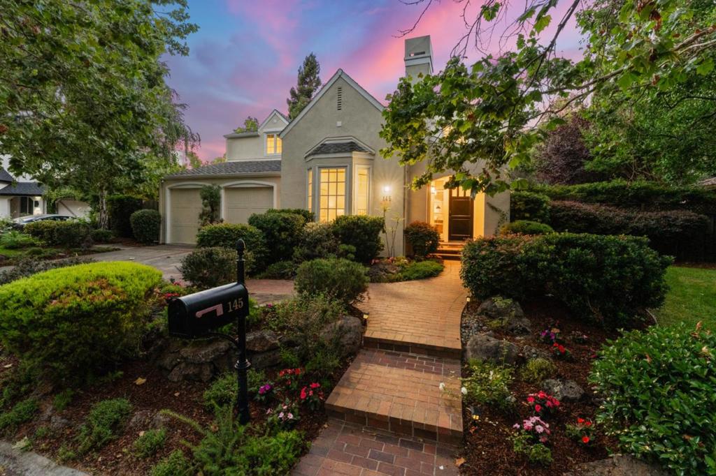 145 Gloria Circle