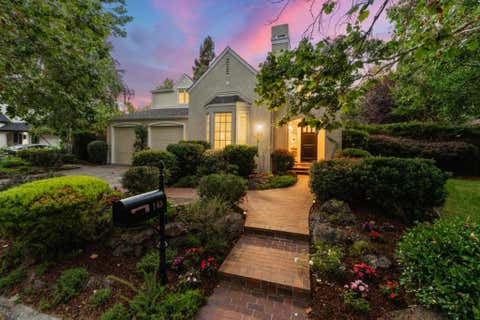 Photo of 145 Gloria Circle, Menlo Park, CA 94025 (MLS # ML82054907)