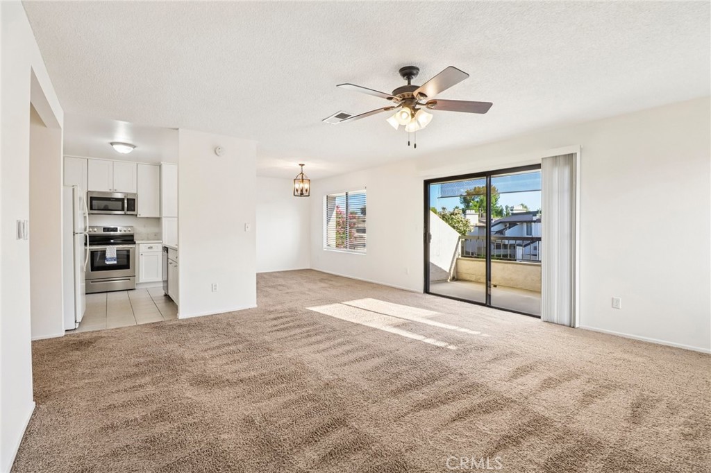 450 W Vermont
