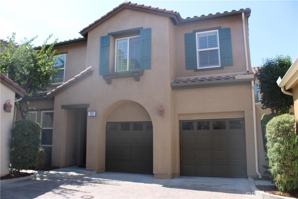 Beautifully upgraded 3 bedroom home located in the Cornerstone community. Interior freshly painted and new carpet just installed. Gourmet kitchen with granite counter tops, stainless steel appliances and a center island that opens to family room. Spacious 9' ceilings throughout, upstairs laundry, large upstairs loft area, fireplace in living room and 2 car attached garage. The spacious master suite has a large walk-in closet and a spa like bathroom with dual vanities, a large shower and oval tub. Resort like community spa and pool. Convenient location, close to beaches, golf courses, fine dining, shopping and freeways. Please note: Tenant must provide their own refrigerator, washer and dryer. Microwave will be replaced and few touch ups are still being done.