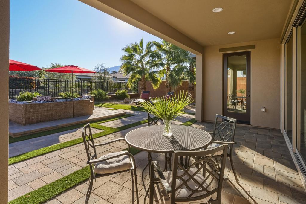 82375 Round Valley Drive