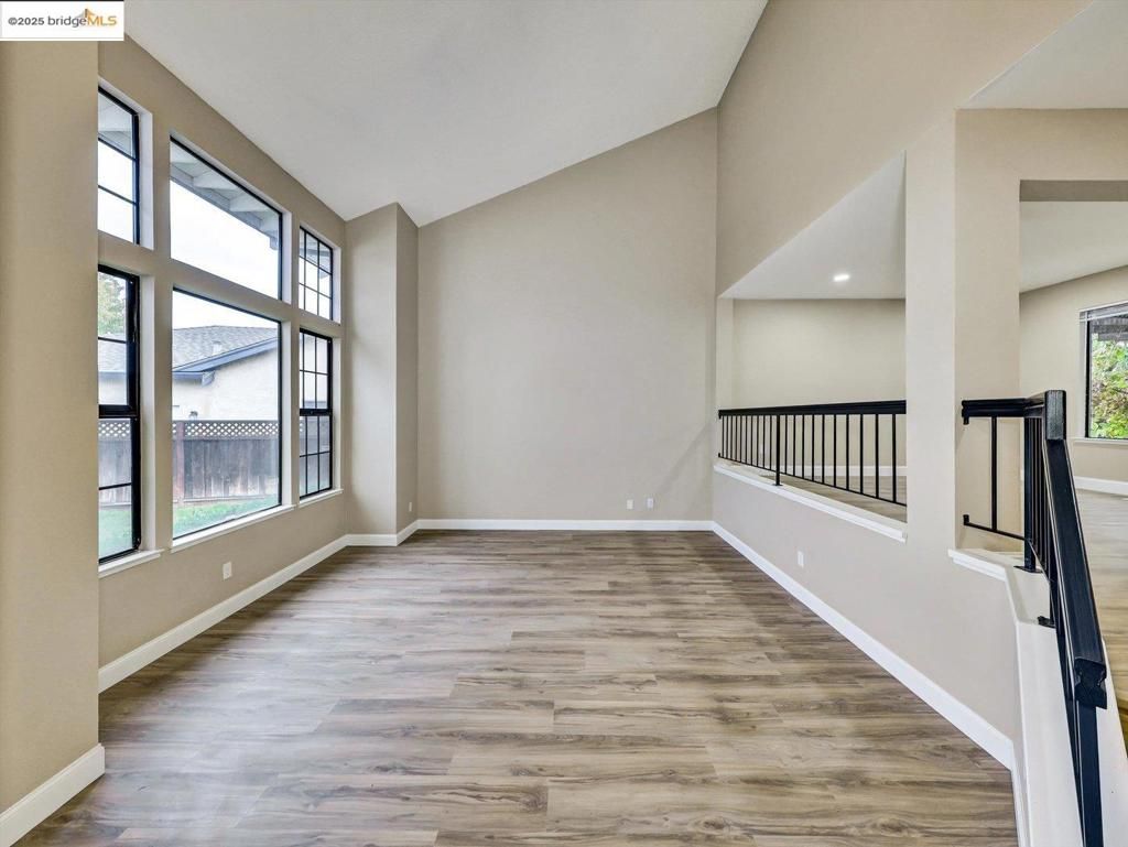 Photo of 2904 Bellflower CT Ct, Antioch, CA 94531 (MLS # 41115156)