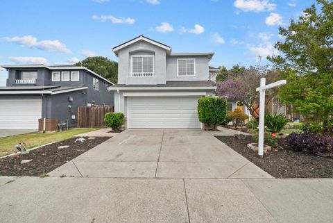 Photo of 330 Carousel Drive, Vallejo, CA 94589 (MLS # ML82041100)