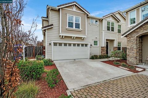 Photo of 111 Elworthy Ranch Dr, Danville, CA 94526 (MLS # 41121553)