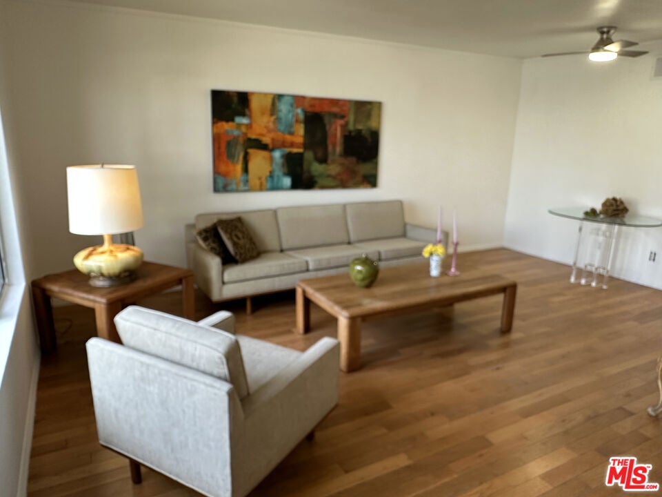 8705 Cedros Avenue 8, Panorama City CA 91402