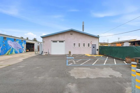 MLS: ML82032689