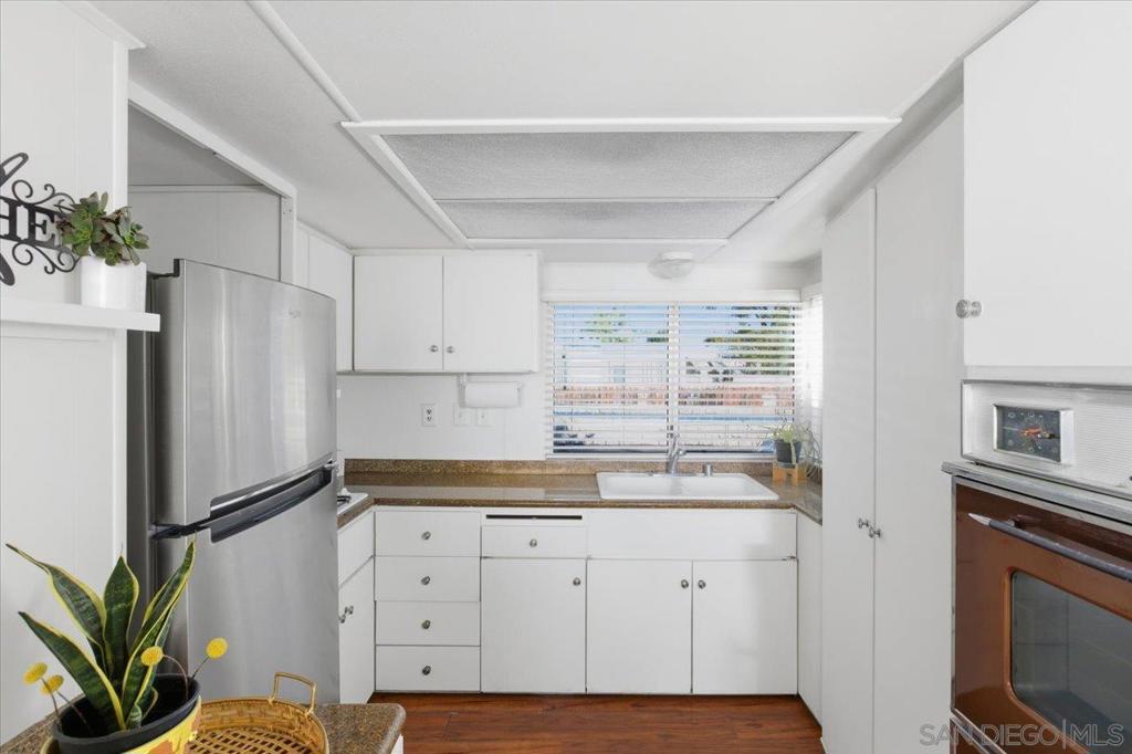 Oceanside - Manufactured In Park