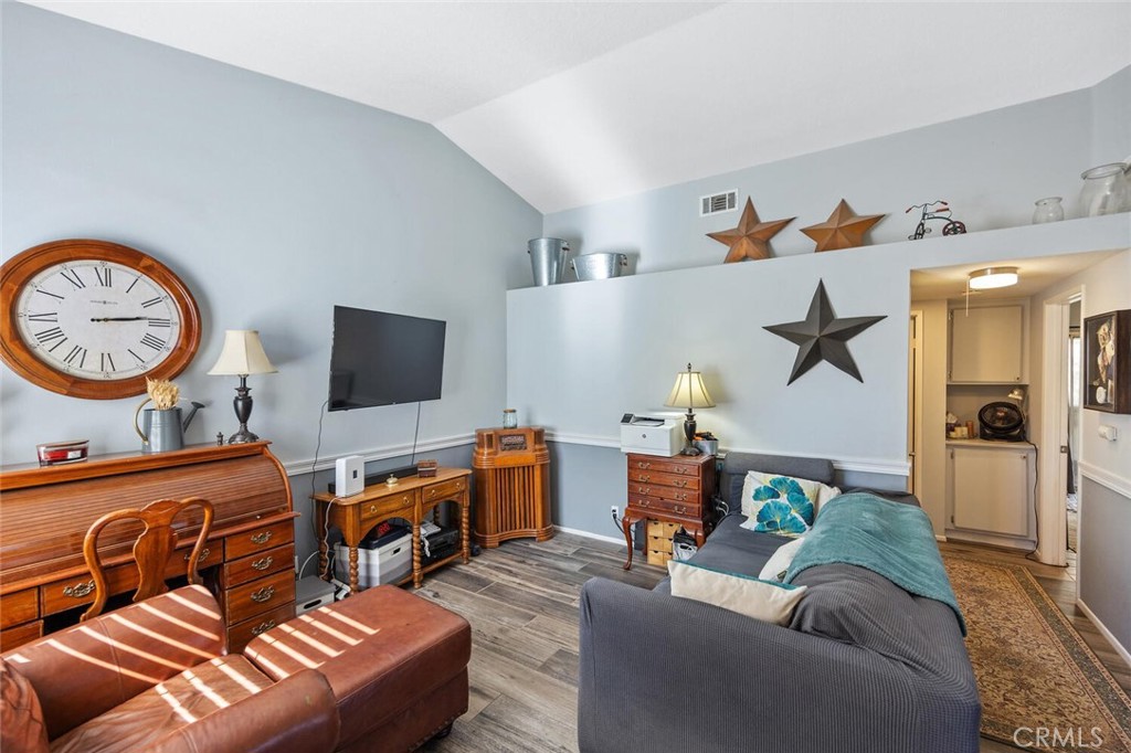 Mtn. View Courtyards (MTCO) - Residential