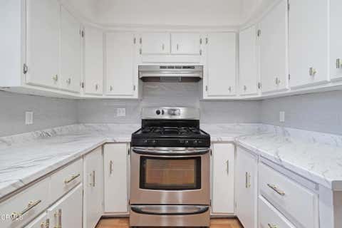 Tiny photo for 11351 Azahar Street, Ventura, CA 93004 (MLS # V1-38385)